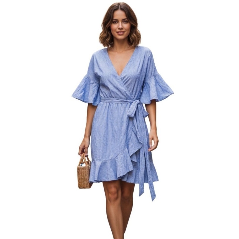 Soprano Wrap Dress Womens M Blue White Flutter Sleeve Ruffle Hem‎ Tie Waist Midi